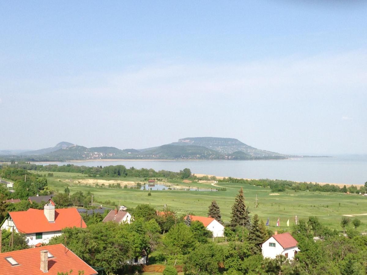 Panorama Balaton Villa Balatongyörök Eksteriør billede